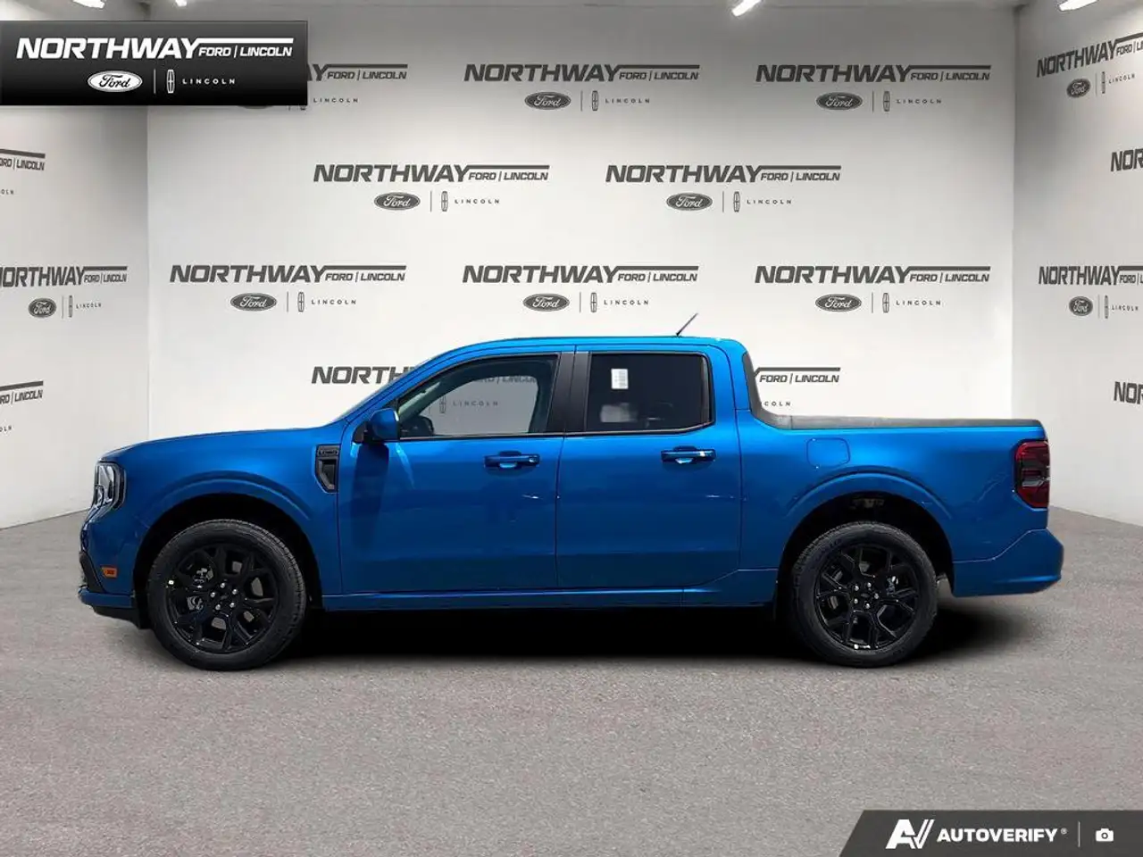 Ford Maverick снимка Ford Maverick