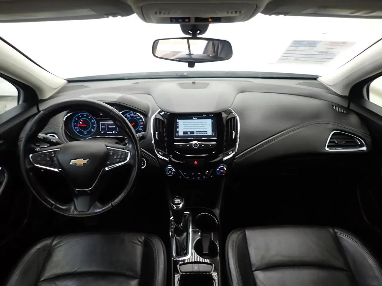 Chevrolet Cruze снимка Chevrolet Cruze