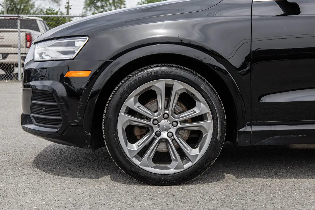 Audi Q3 photo Audi Q3