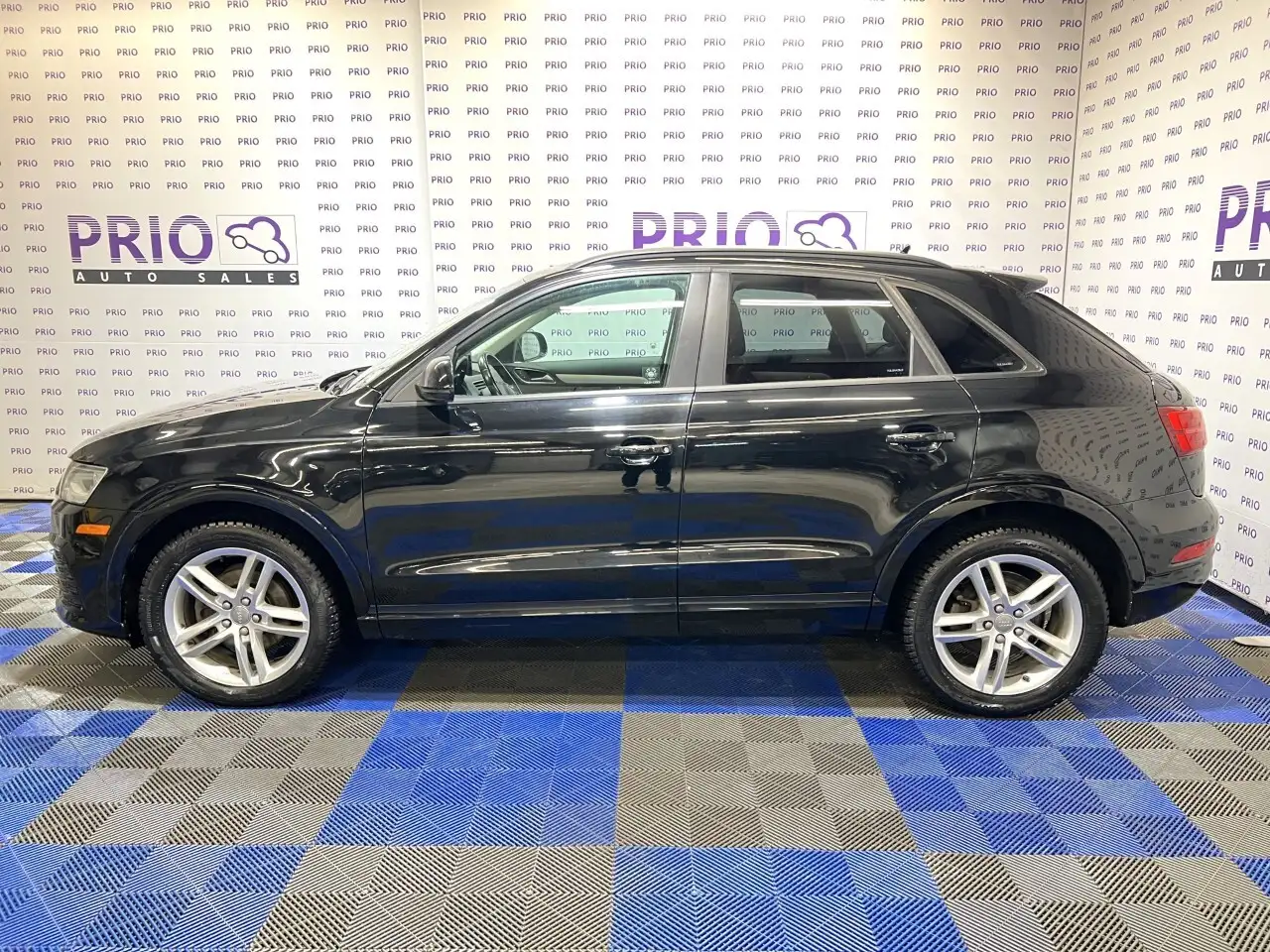 Audi Q3 снимка Audi Q3