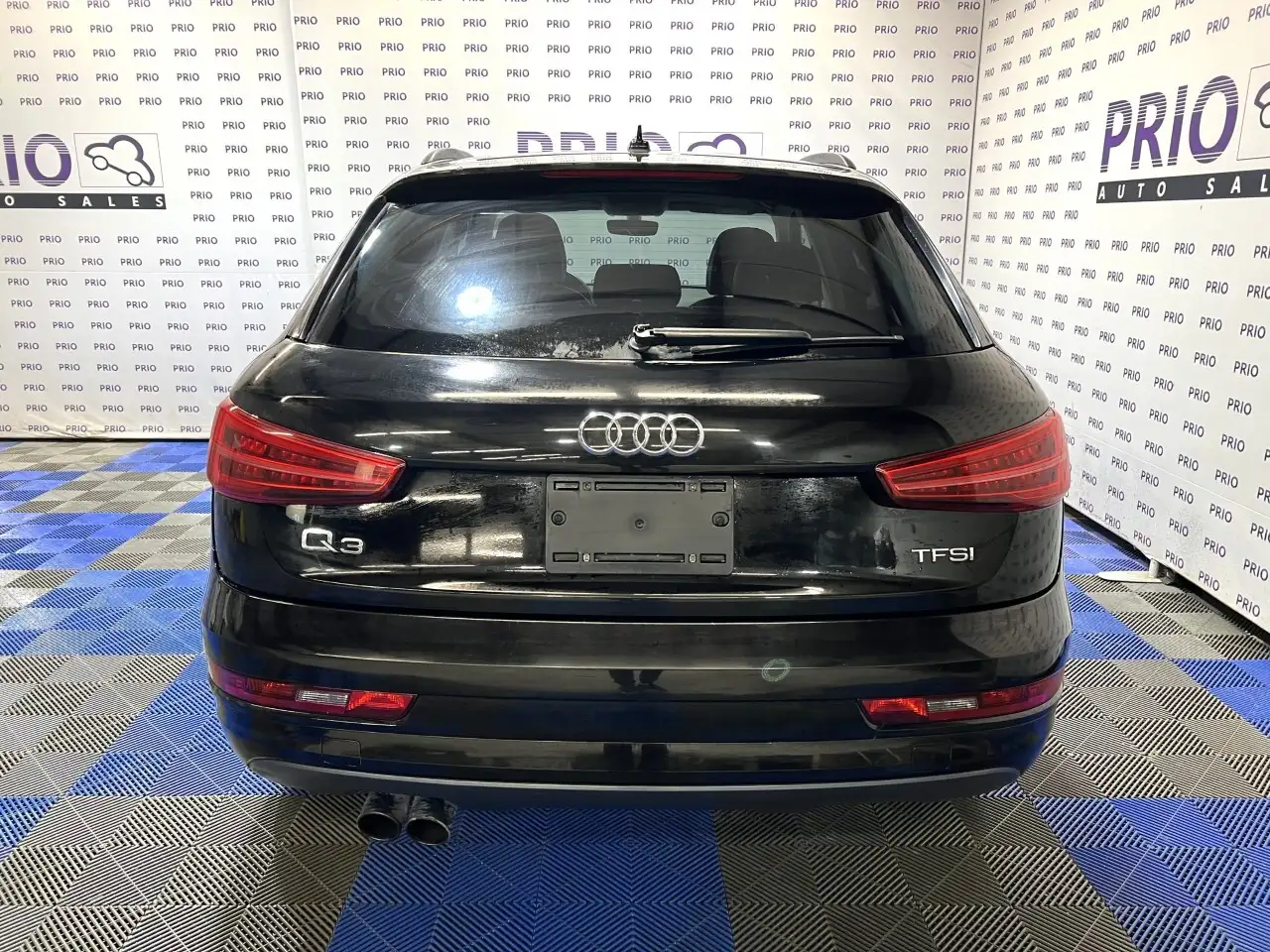 Audi Q3 снимка Audi Q3