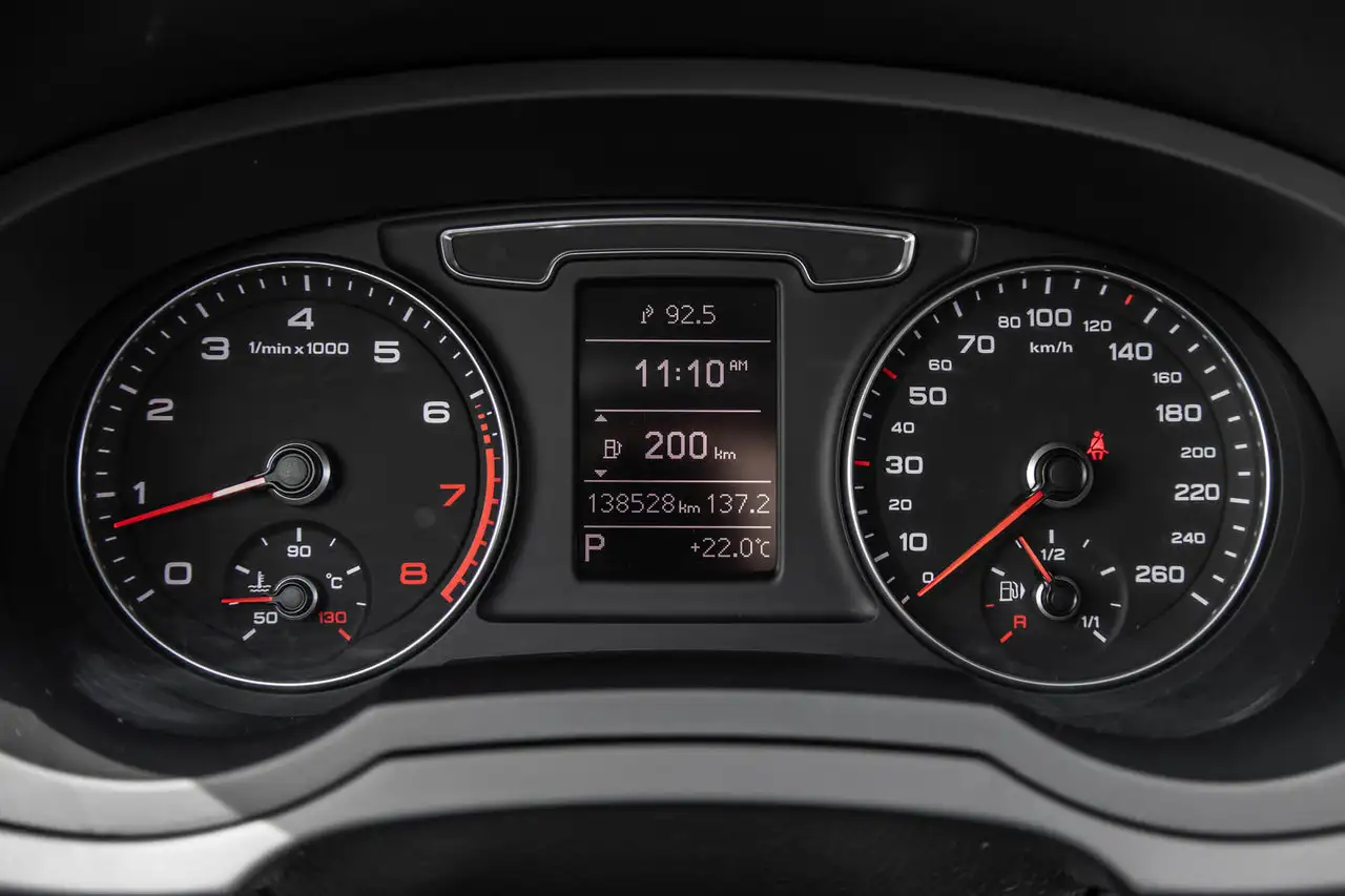 Audi Q3 photo Audi Q3
