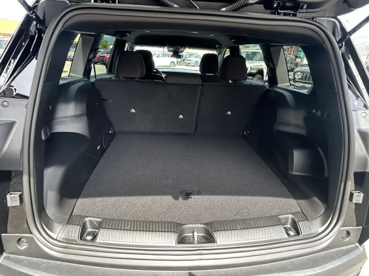Jeep Cherokee fotografie Jeep Cherokee