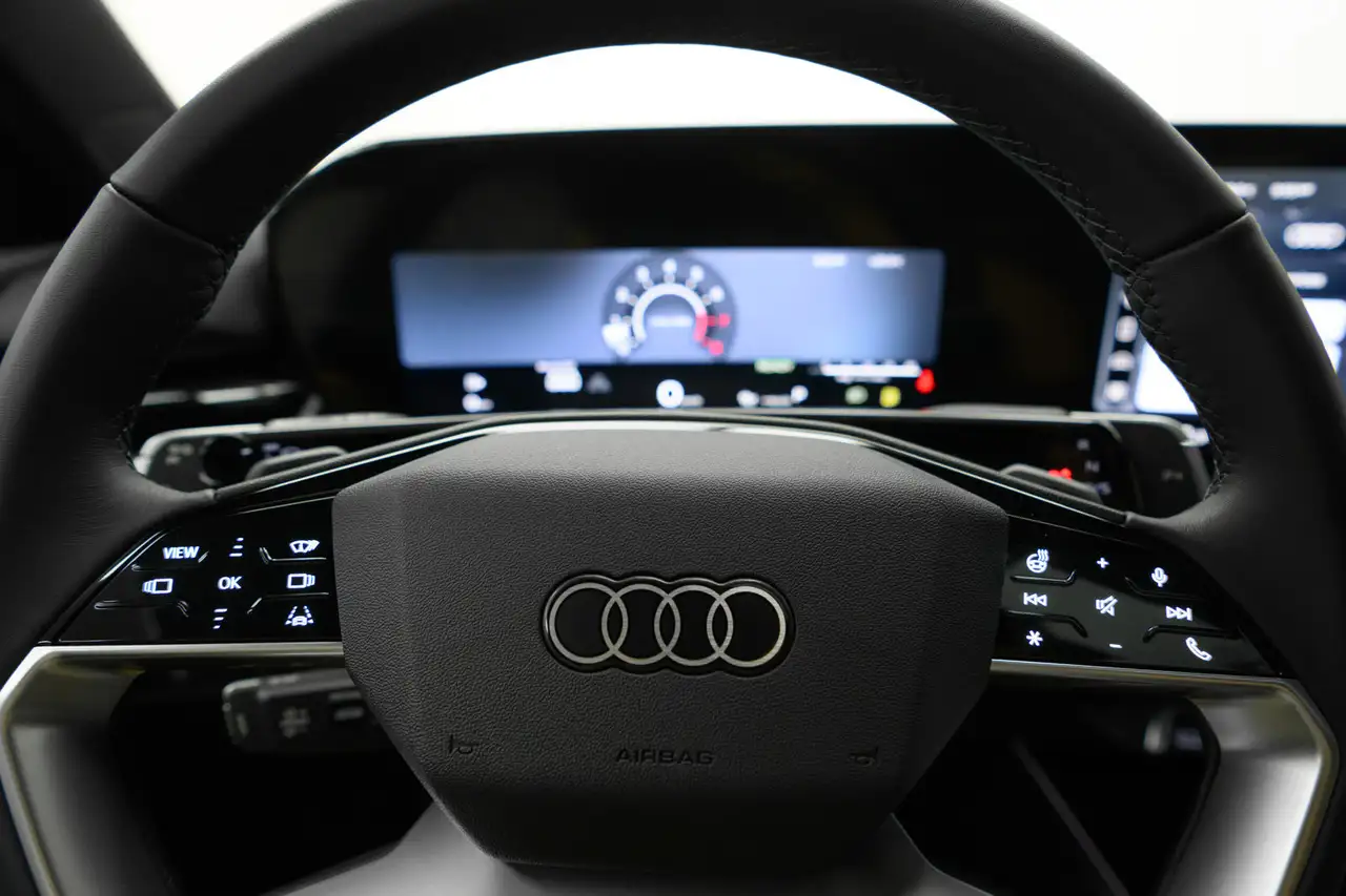 Audi Q3 fotografie Audi Q3