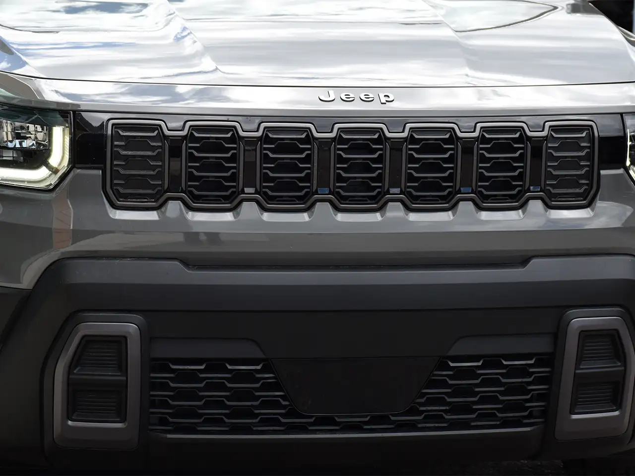 Jeep Cherokee снимка Jeep Cherokee