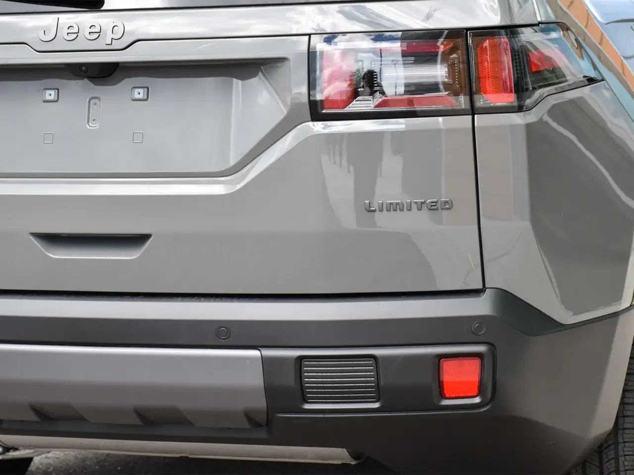 Jeep Cherokee снимка Jeep Cherokee