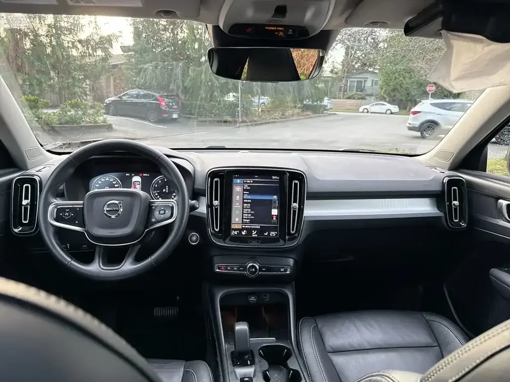Volvo XC40 снимка Volvo XC40