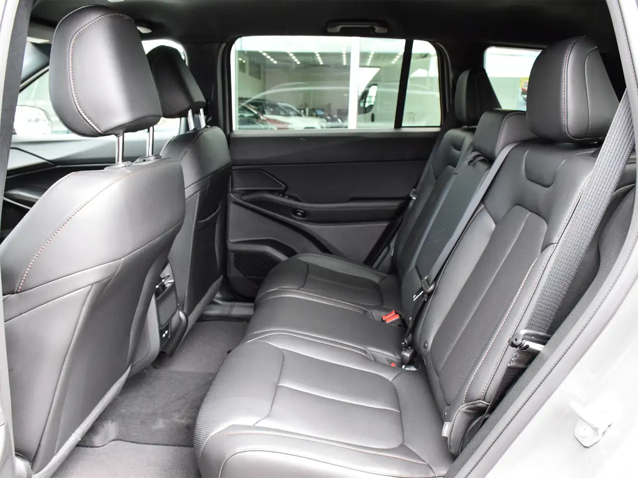 Jeep Cherokee снимка Jeep Cherokee
