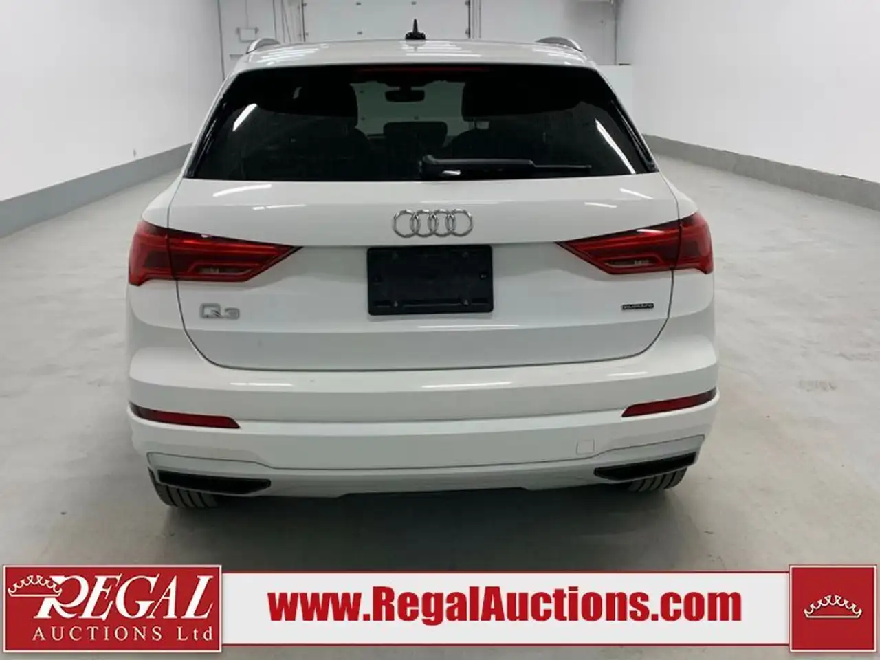 Audi Q3 снимка Audi Q3