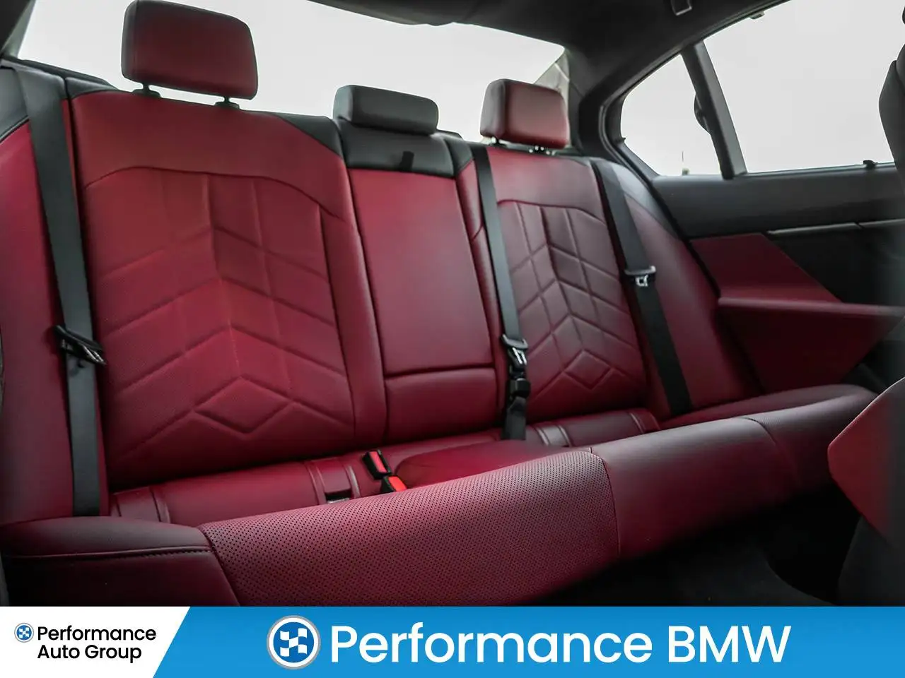 BMW 5 Series photo BMW 5 Series