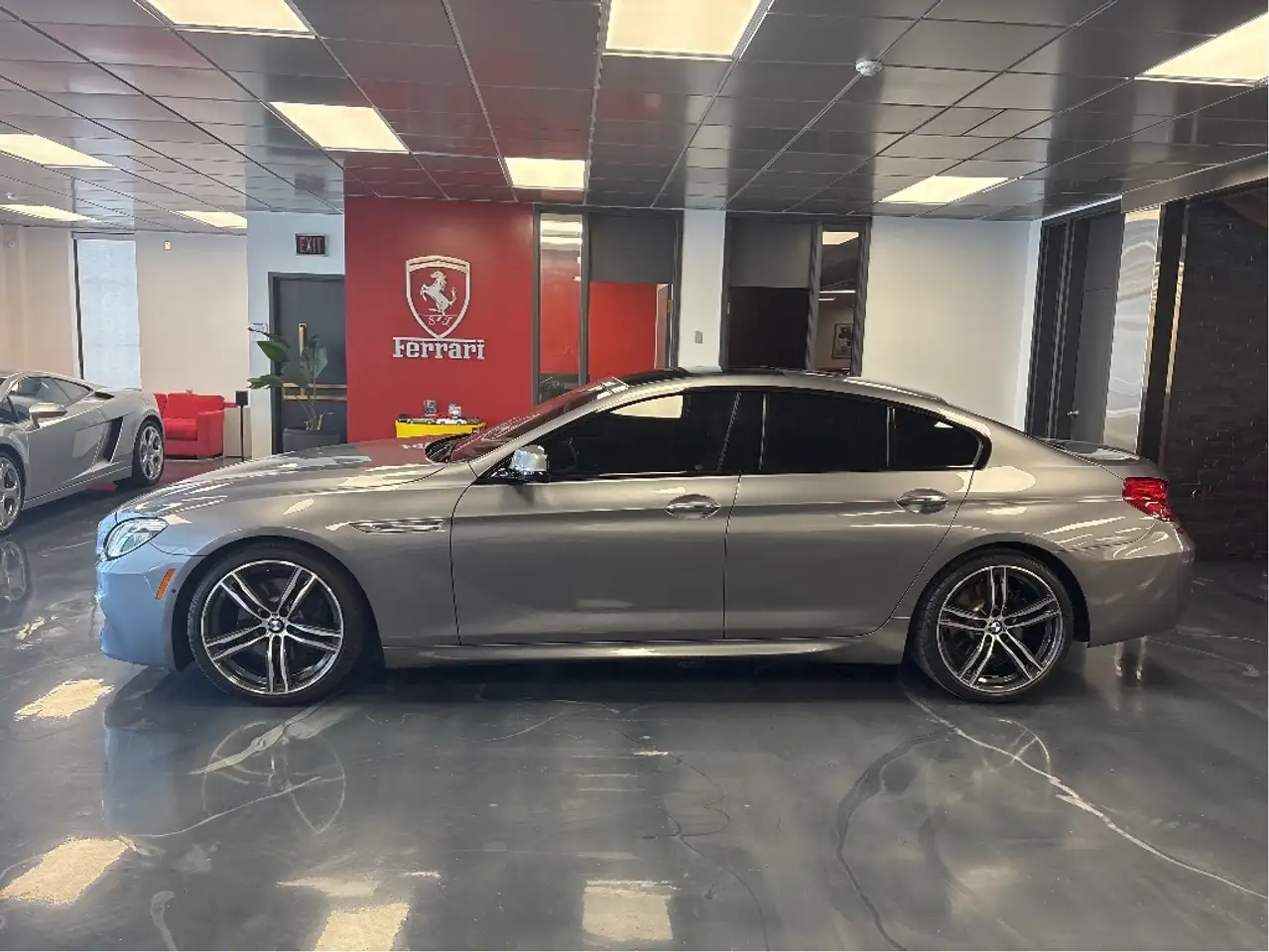 BMW 6 Series снимка BMW 6 Series