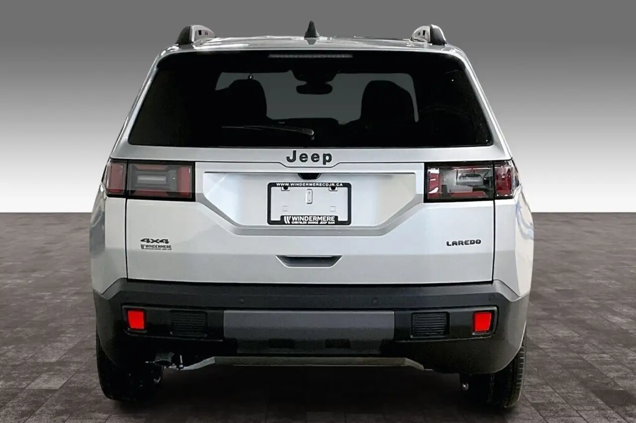 Jeep Cherokee photo Jeep Cherokee