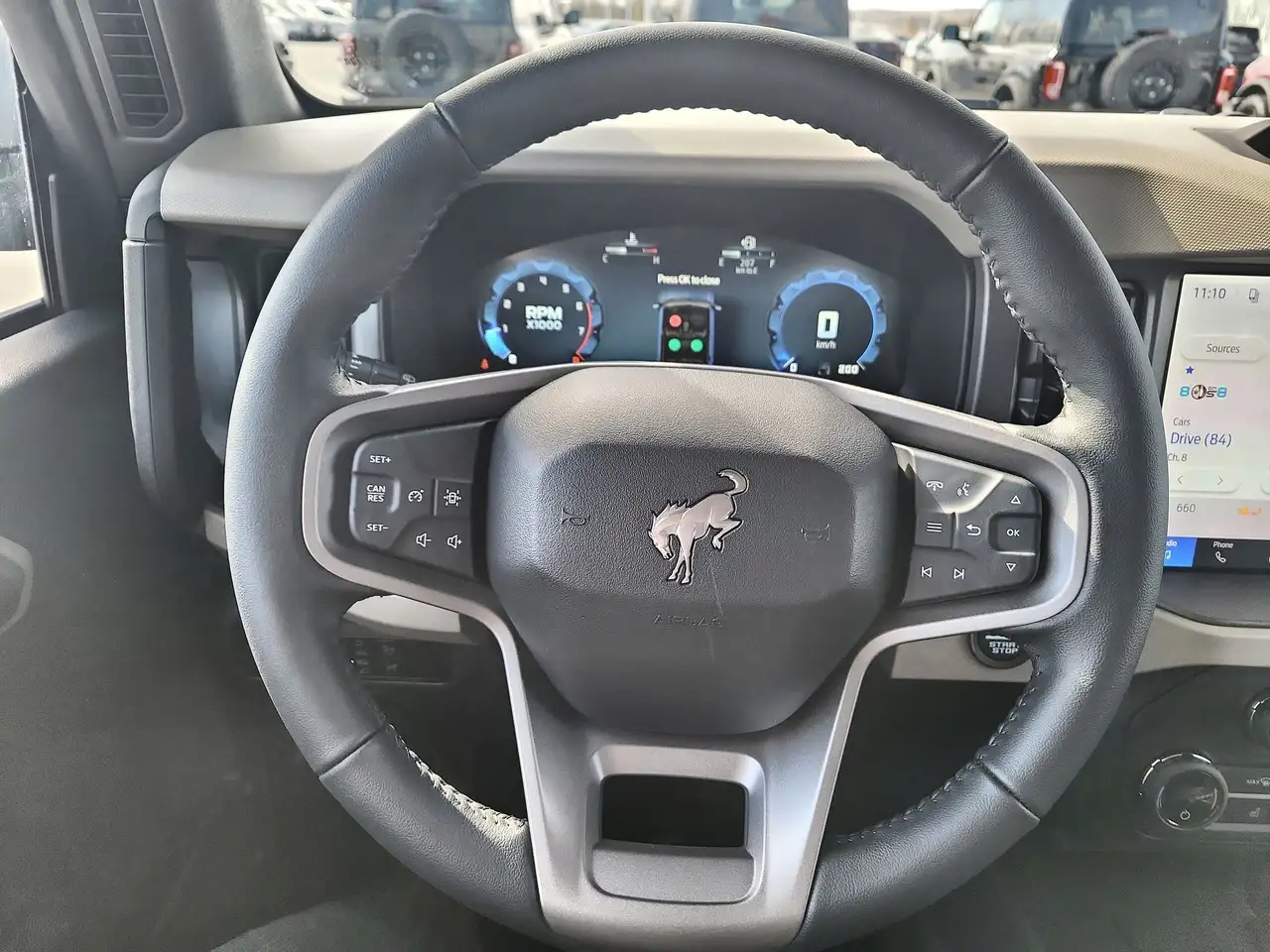 Ford Bronco photo Ford Bronco