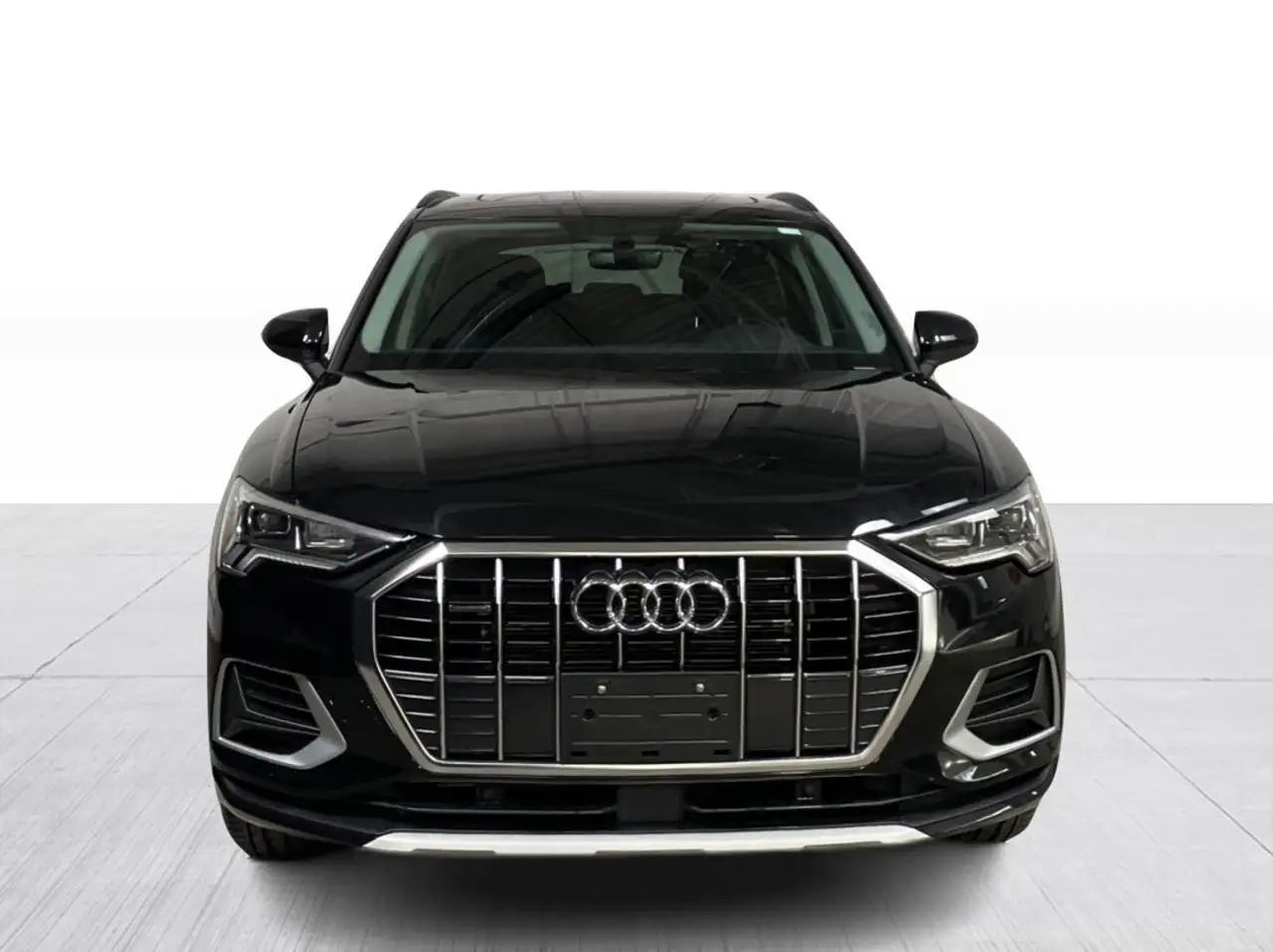 Audi Q3 снимка Audi Q3