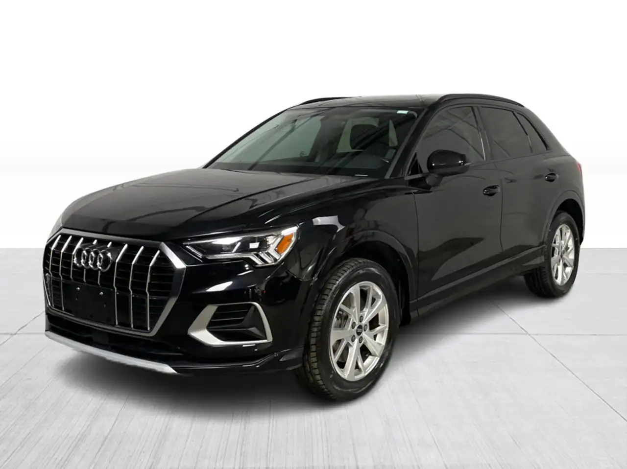 Audi Q3 снимка Audi Q3