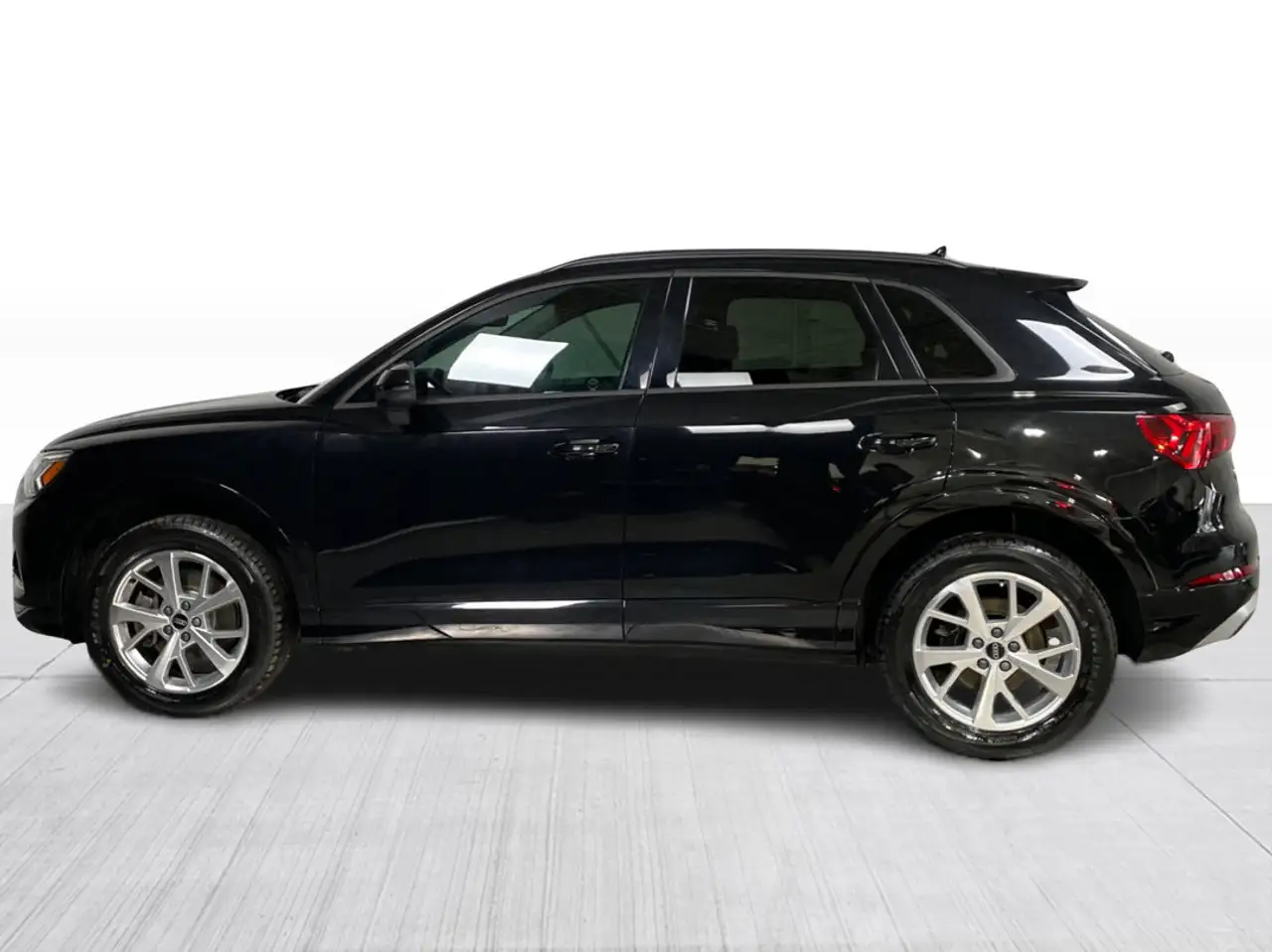 Audi Q3 снимка Audi Q3