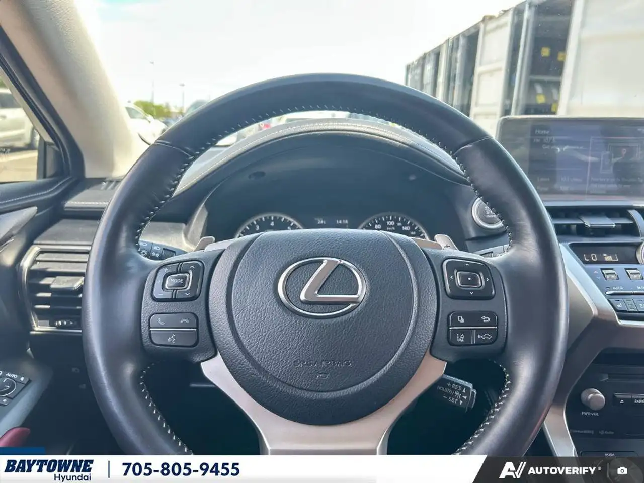 Lexus NX снимка Lexus NX