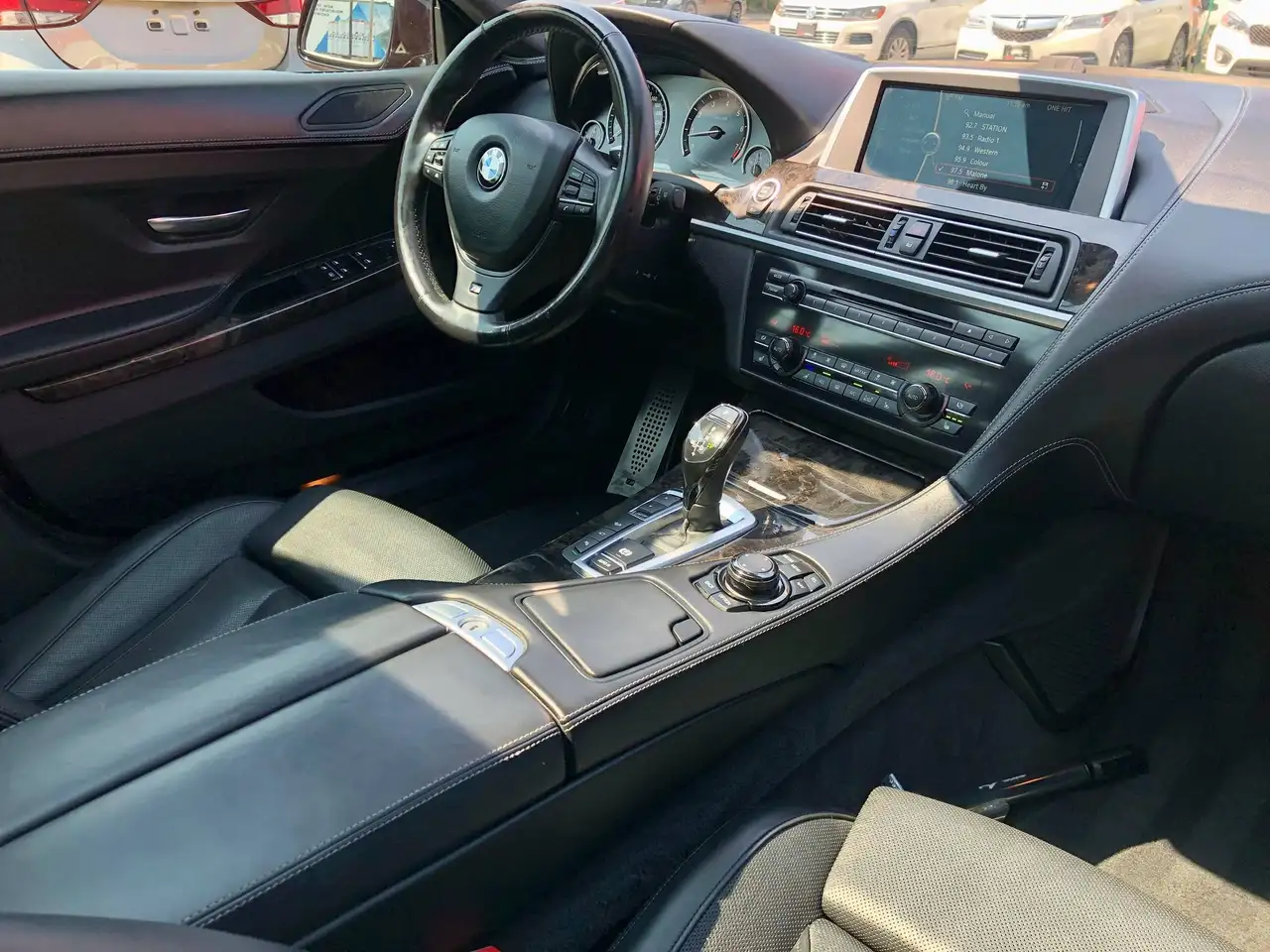BMW 6 Series снимка BMW 6 Series