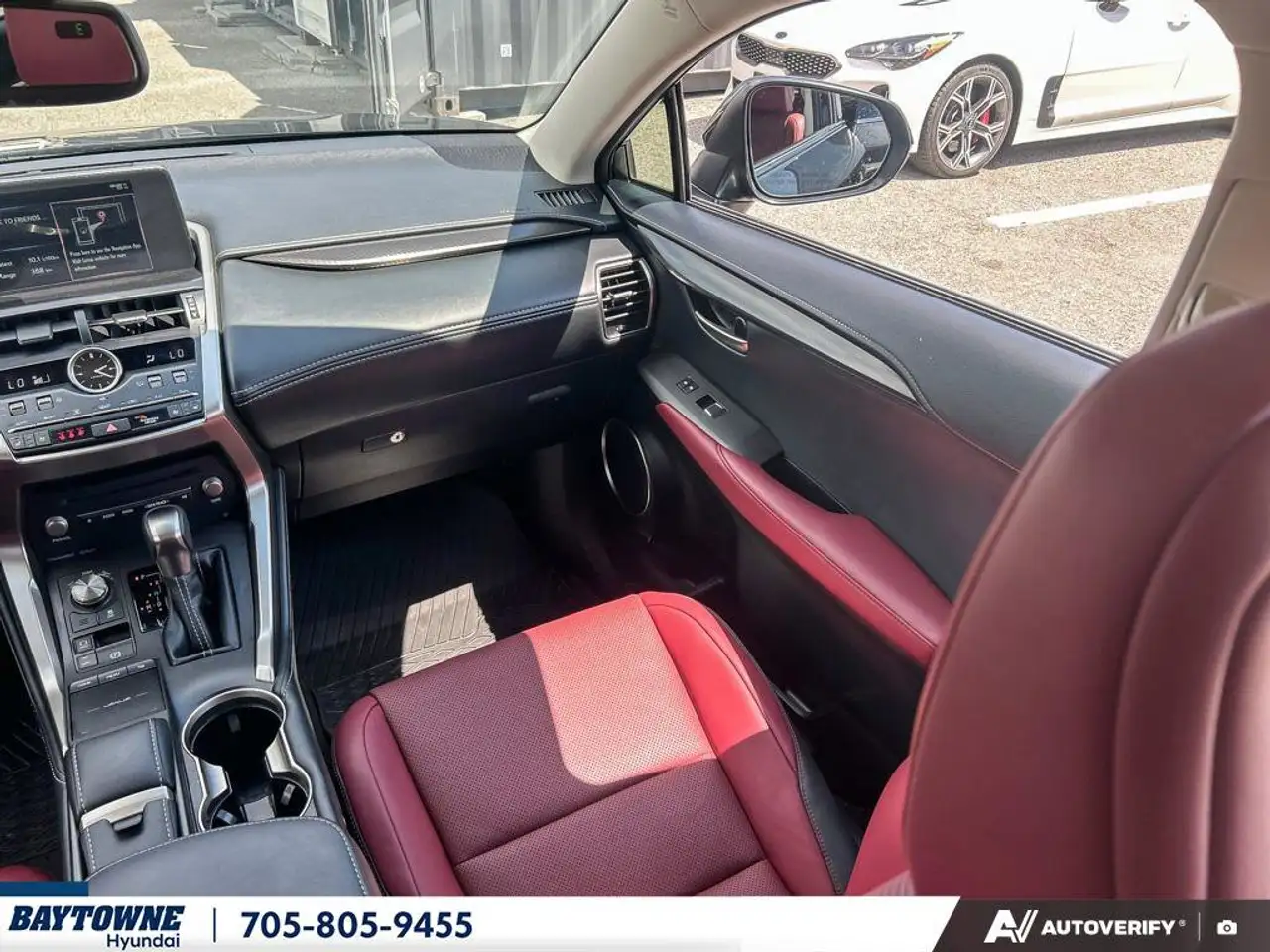 Lexus NX снимка Lexus NX