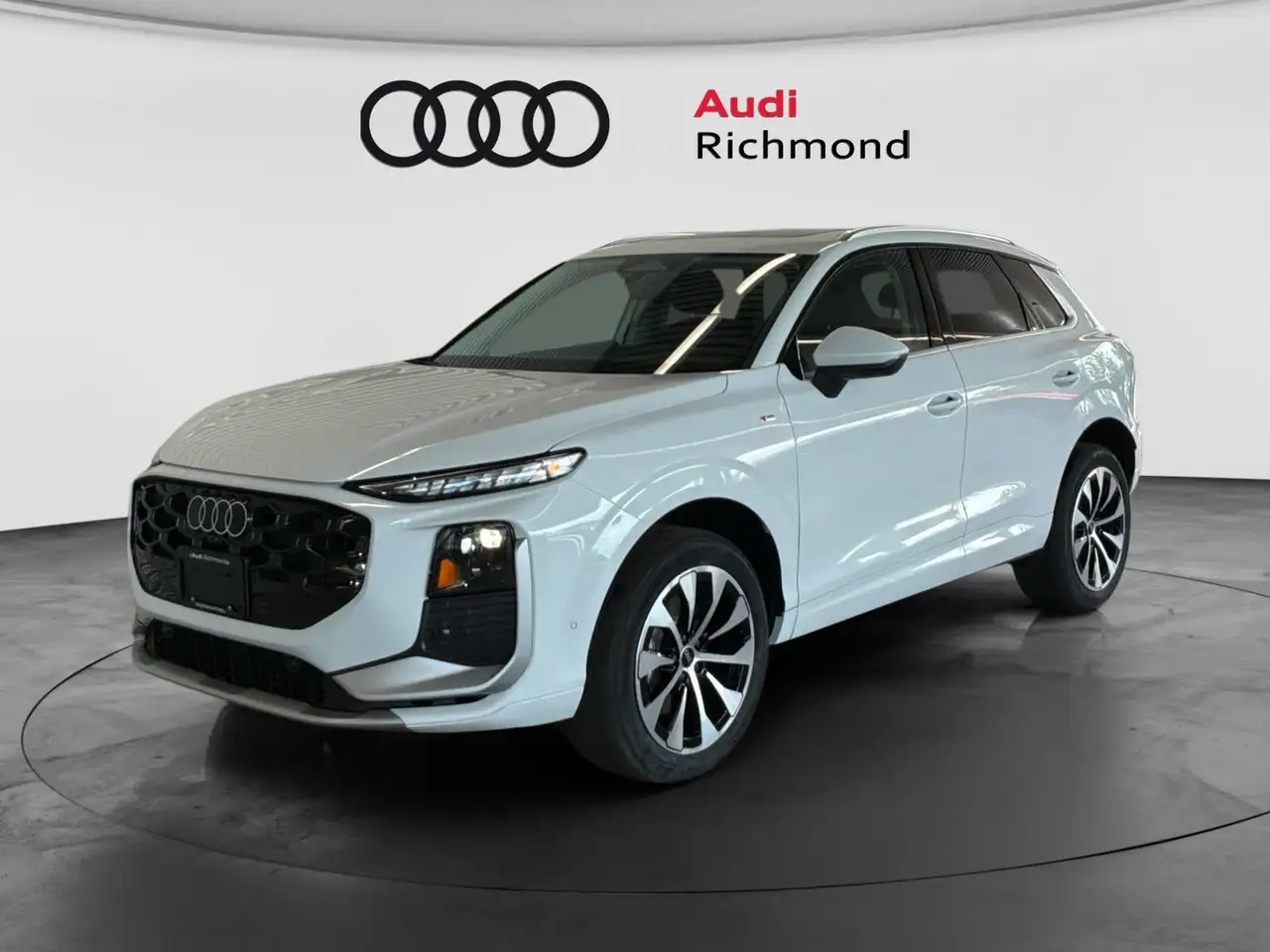 2026 Audi Q3 photo 2026 Audi Q3