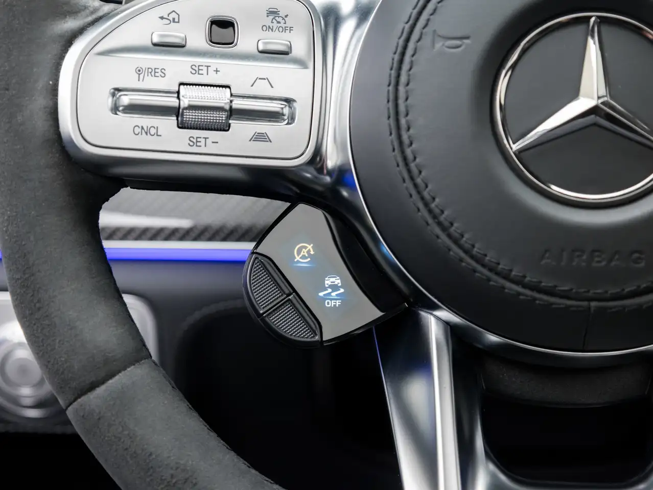 Mercedes-Benz GLE photo Mercedes-Benz GLE