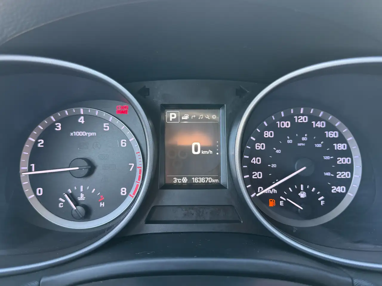 Hyundai SANTA FE снимка Hyundai SANTA FE