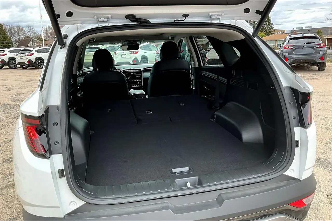 Hyundai TUCSON photo Hyundai TUCSON