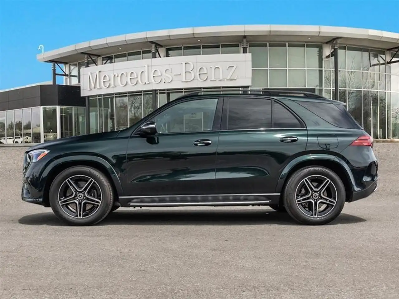 Mercedes-Benz GLE снимка Mercedes-Benz GLE
