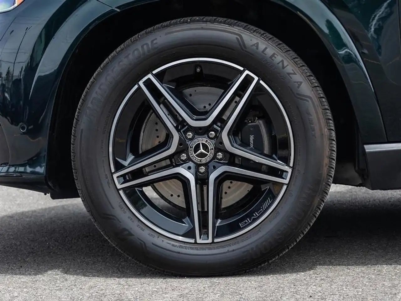 Mercedes-Benz GLE снимка Mercedes-Benz GLE