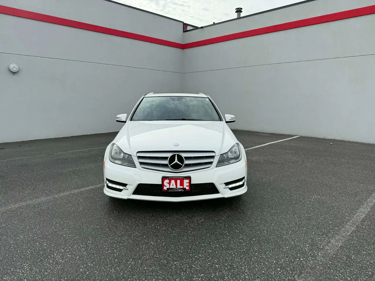 Mercedes-Benz C-Class photo Mercedes-Benz C-Class