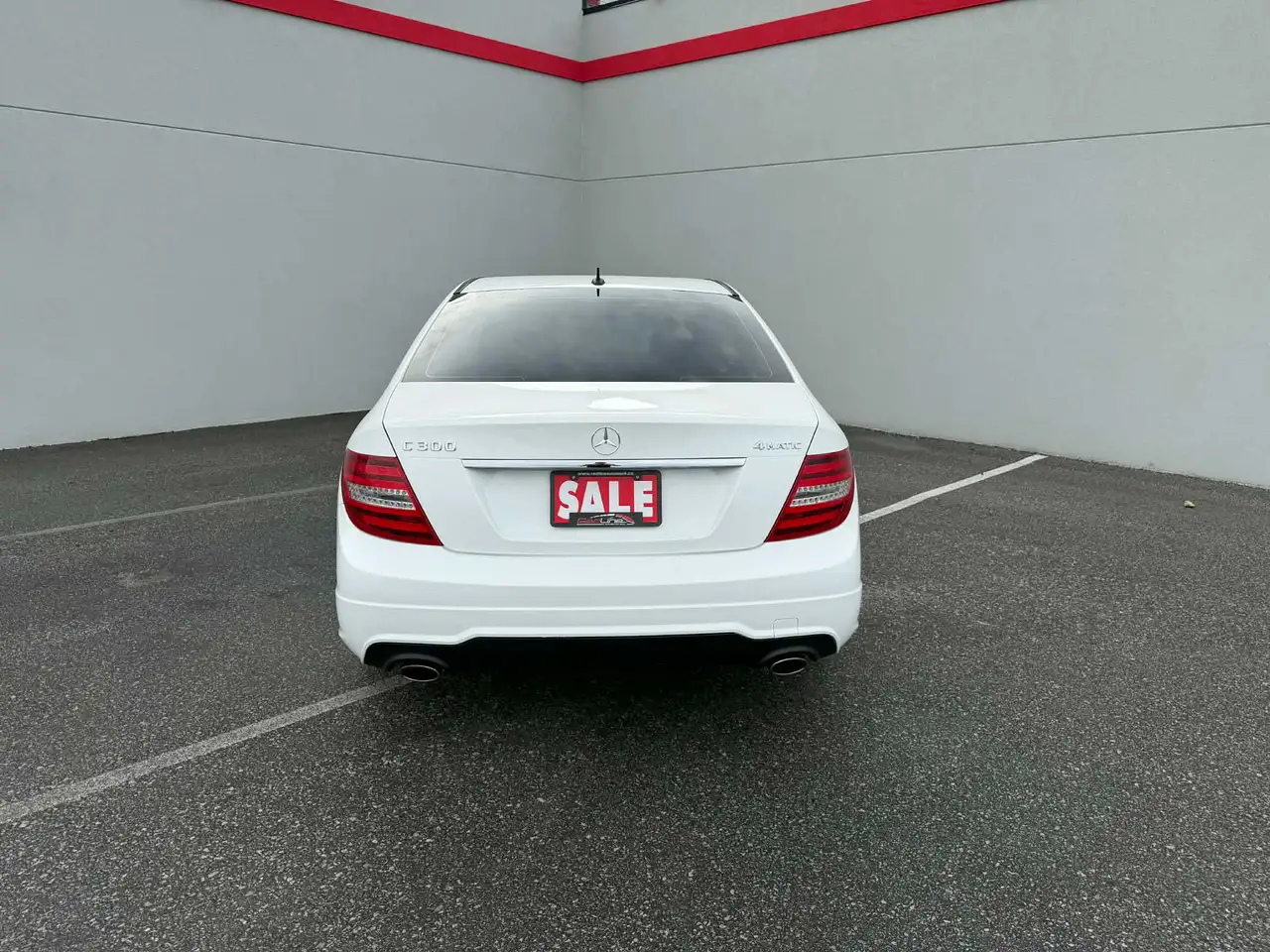 Mercedes-Benz C-Class photo Mercedes-Benz C-Class