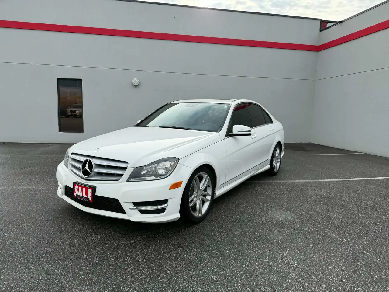 Mercedes-Benz C-Class photo Mercedes-Benz C-Class