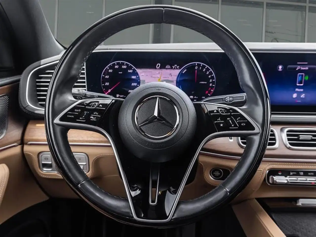 Mercedes-Benz GLE снимка Mercedes-Benz GLE