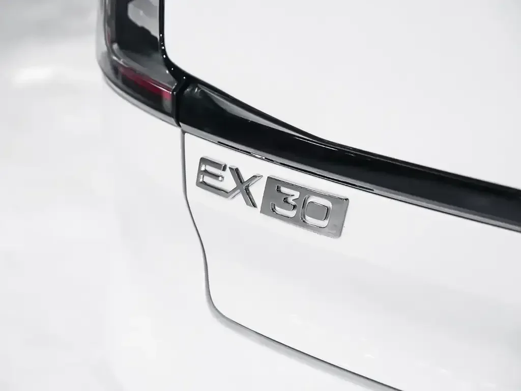 Volvo EX30 снимка Volvo EX30