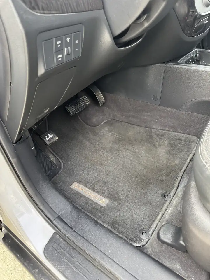 Hyundai SANTA FE снимка Hyundai SANTA FE