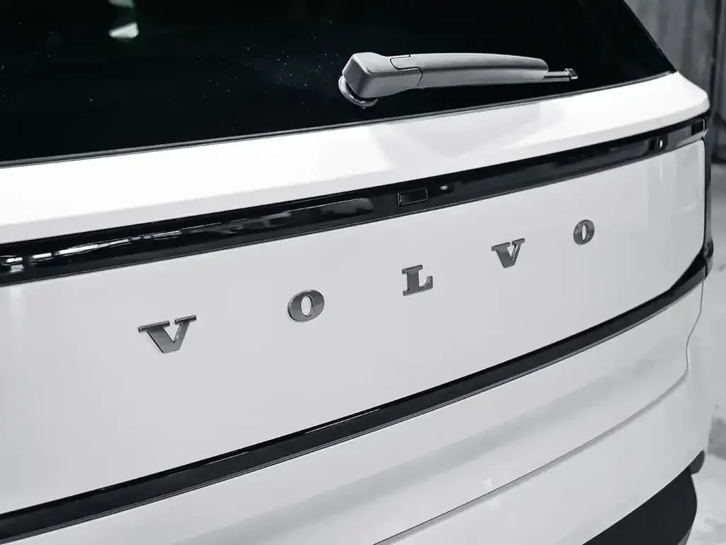 Volvo EX30 снимка Volvo EX30