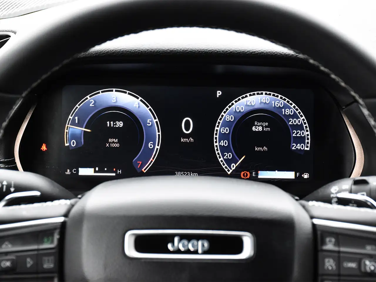 Jeep Grand Cherokee снимка Jeep Grand Cherokee