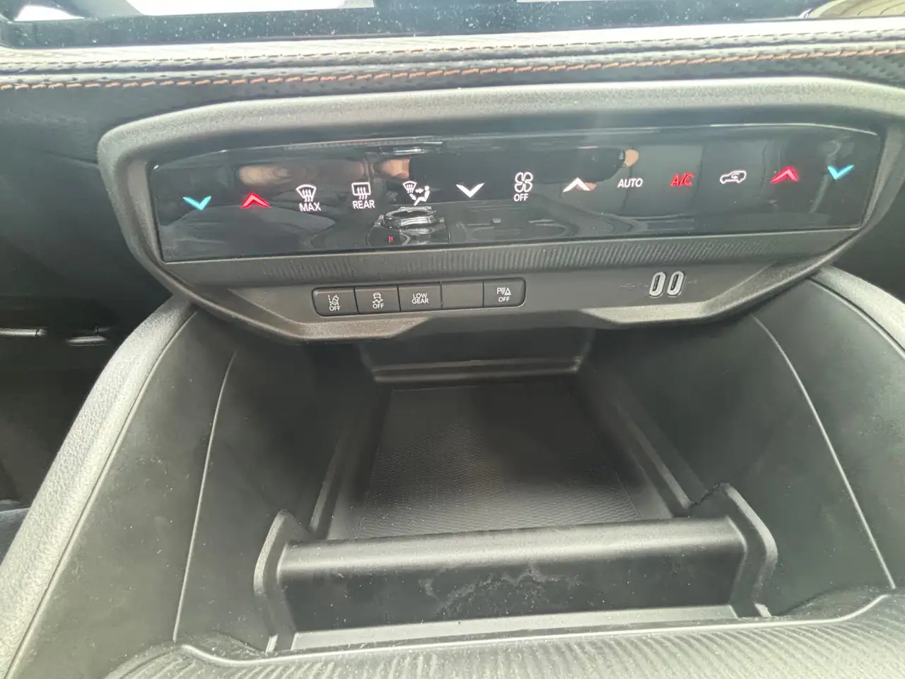 Jeep Cherokee photo Jeep Cherokee
