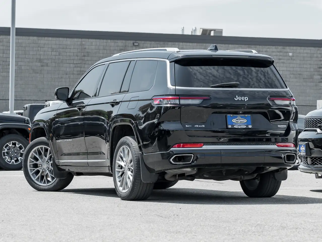 Jeep Grand Cherokee снимка Jeep Grand Cherokee