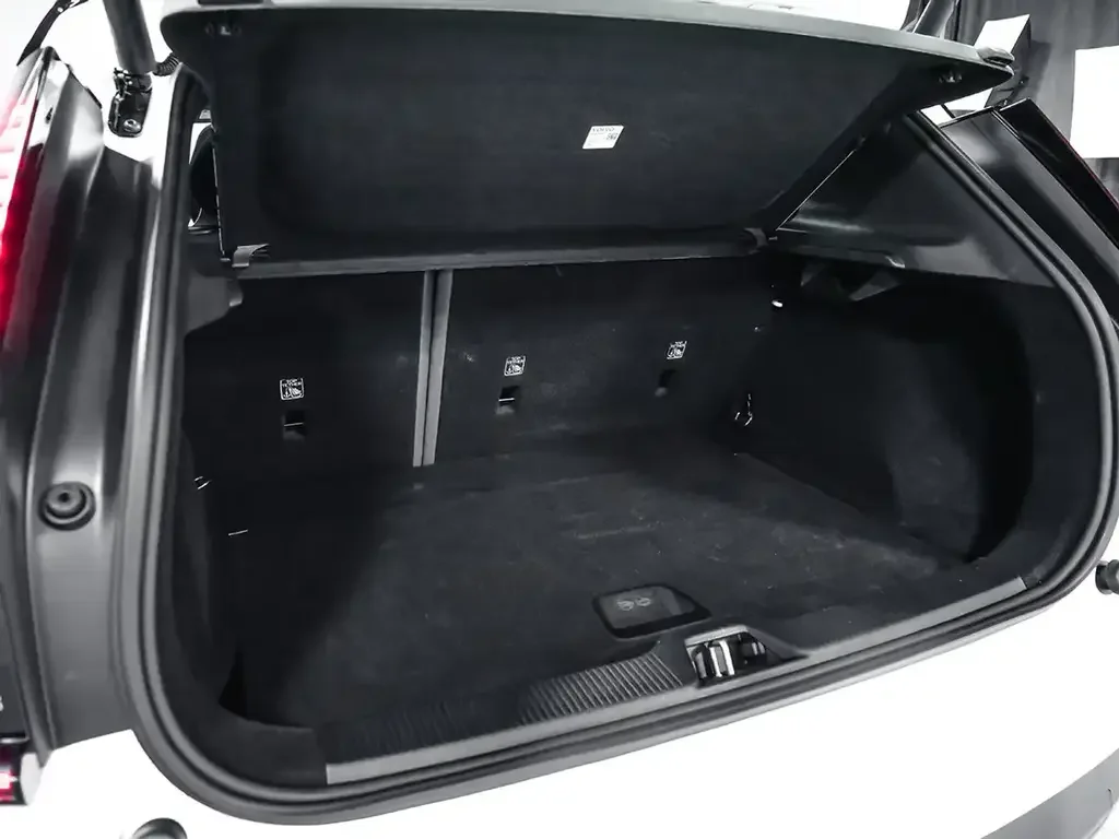 Volvo EX30 снимка Volvo EX30