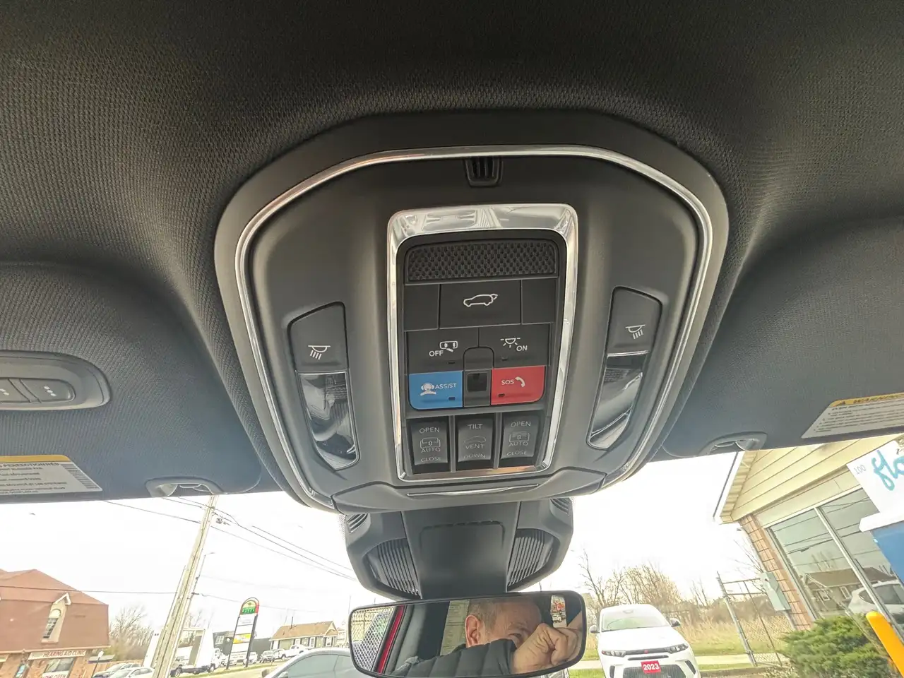 Jeep Cherokee photo Jeep Cherokee