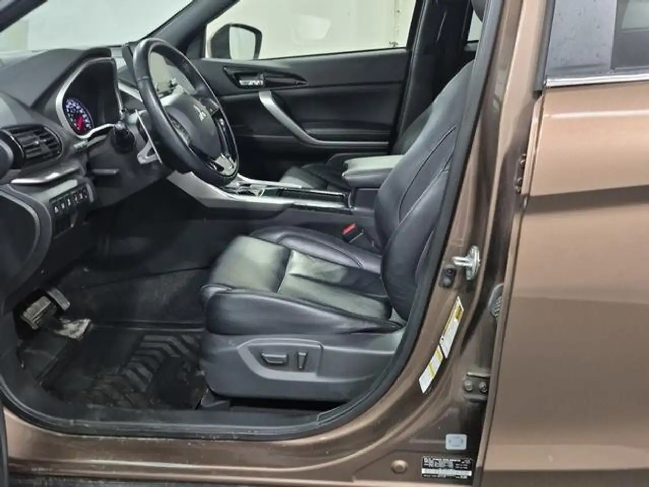 Mitsubishi Eclipse Cross photo Mitsubishi Eclipse Cross