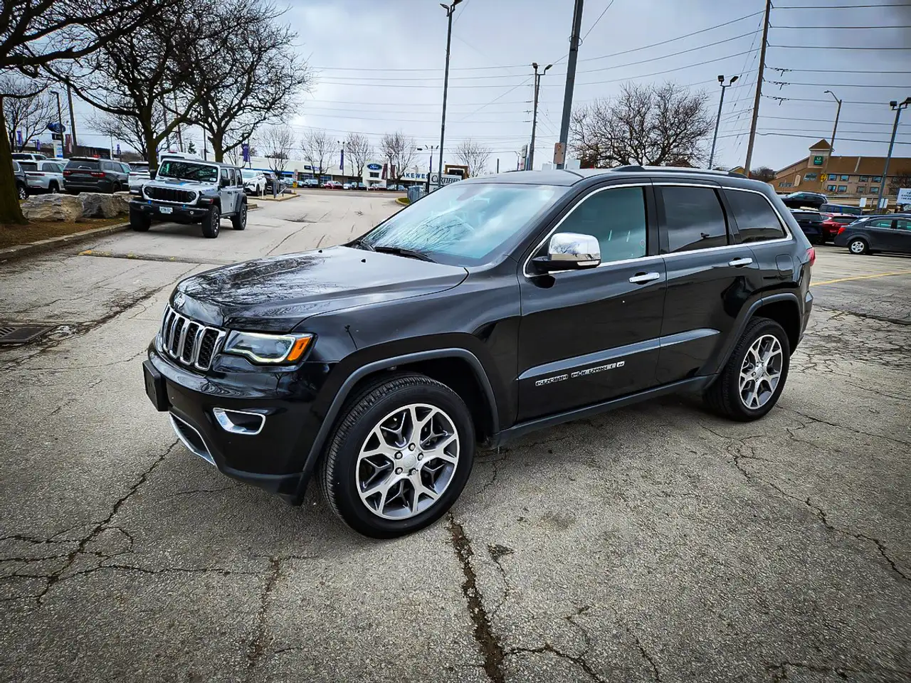 Jeep Grand Cherokee снимка Jeep Grand Cherokee