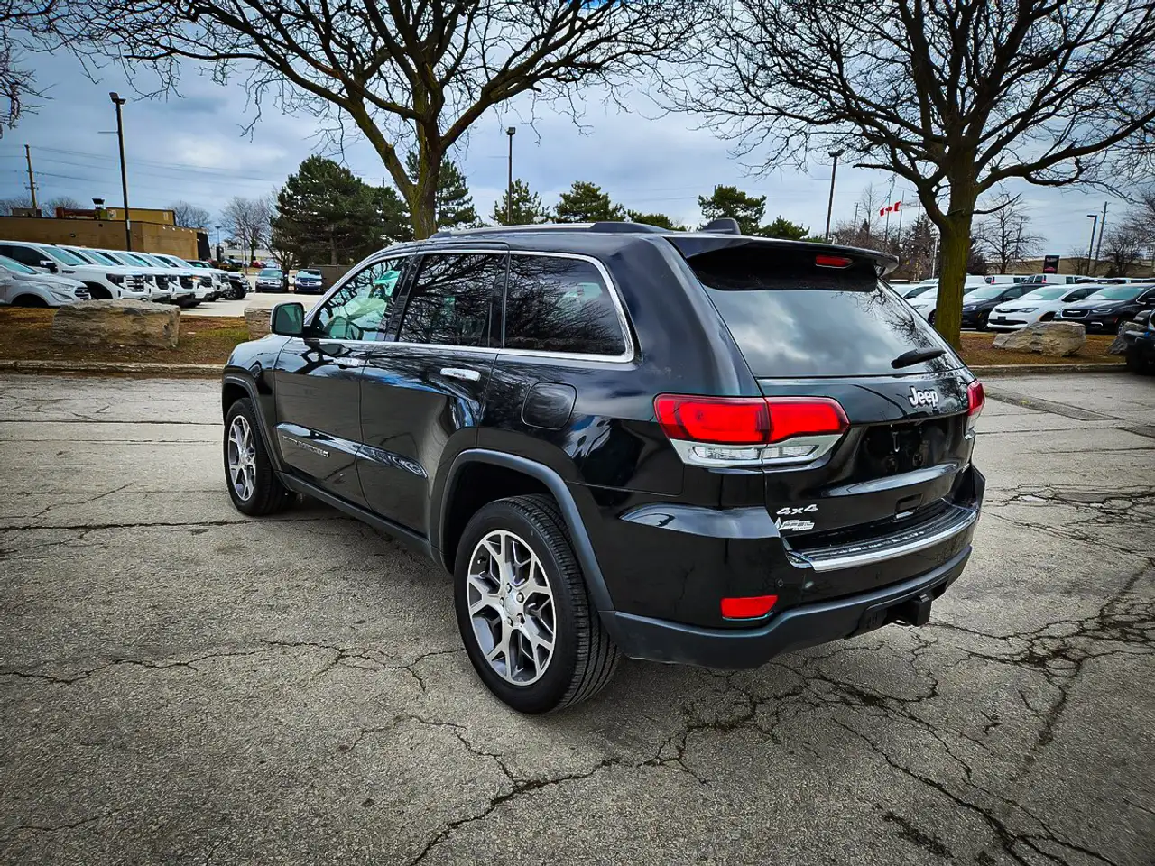 Jeep Grand Cherokee снимка Jeep Grand Cherokee