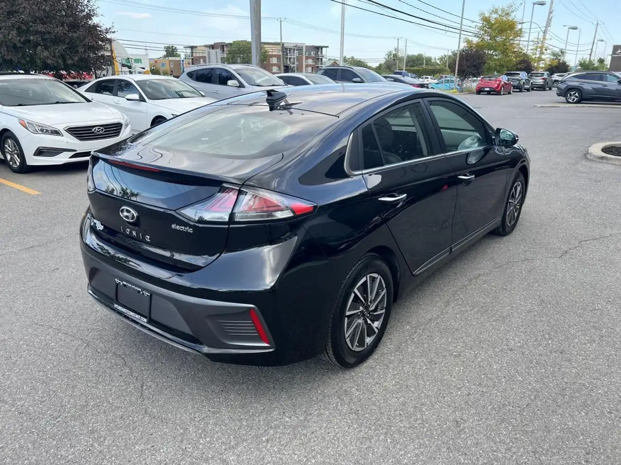 Hyundai IONIQ снимка Hyundai IONIQ