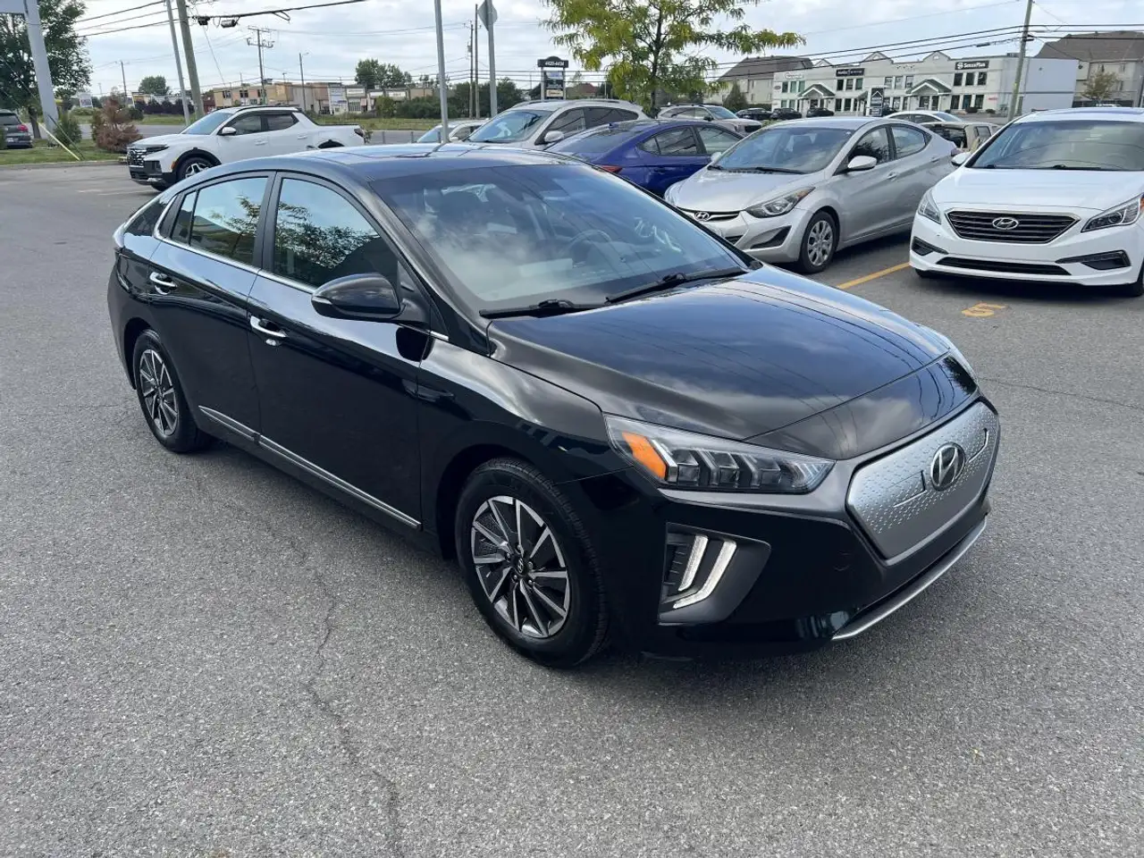 Hyundai IONIQ снимка Hyundai IONIQ