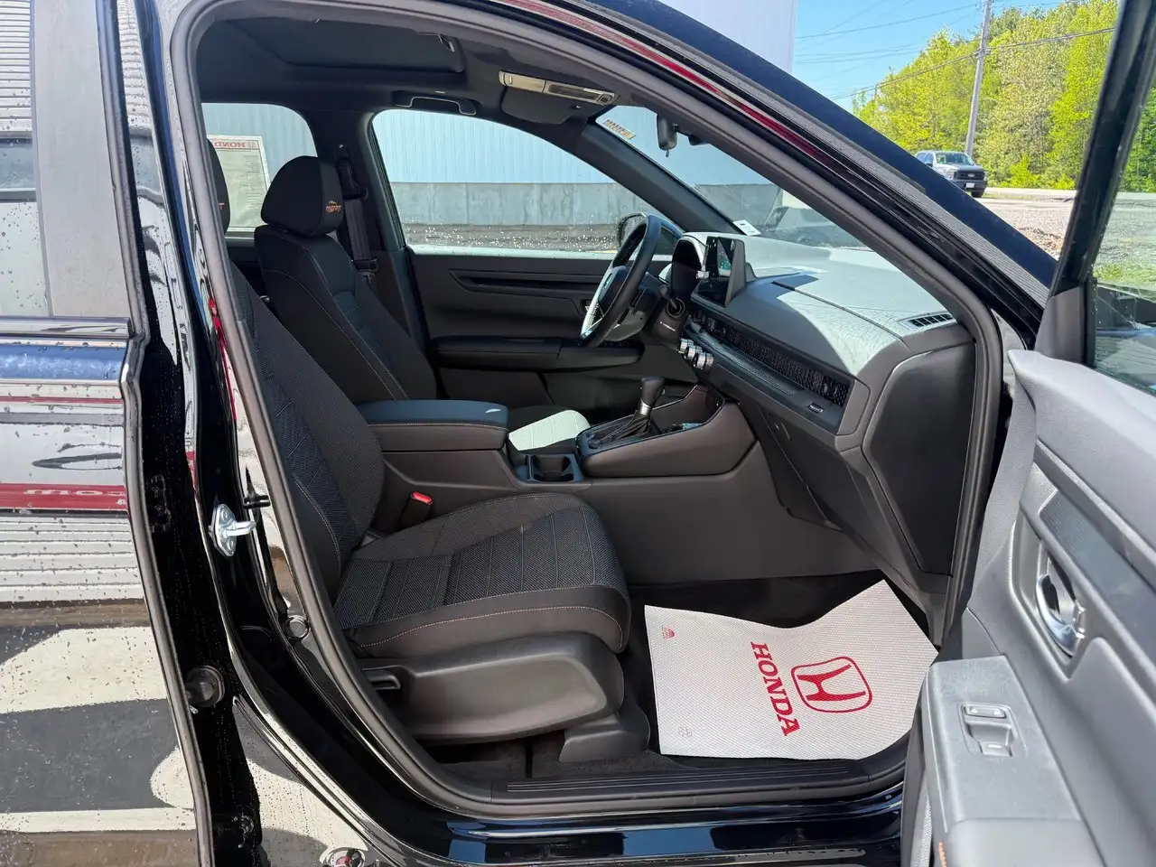 Honda CR-V photo Honda CR-V