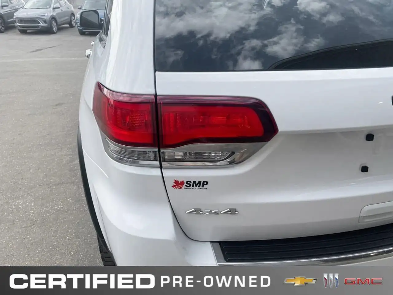 Jeep Grand Cherokee photo Jeep Grand Cherokee