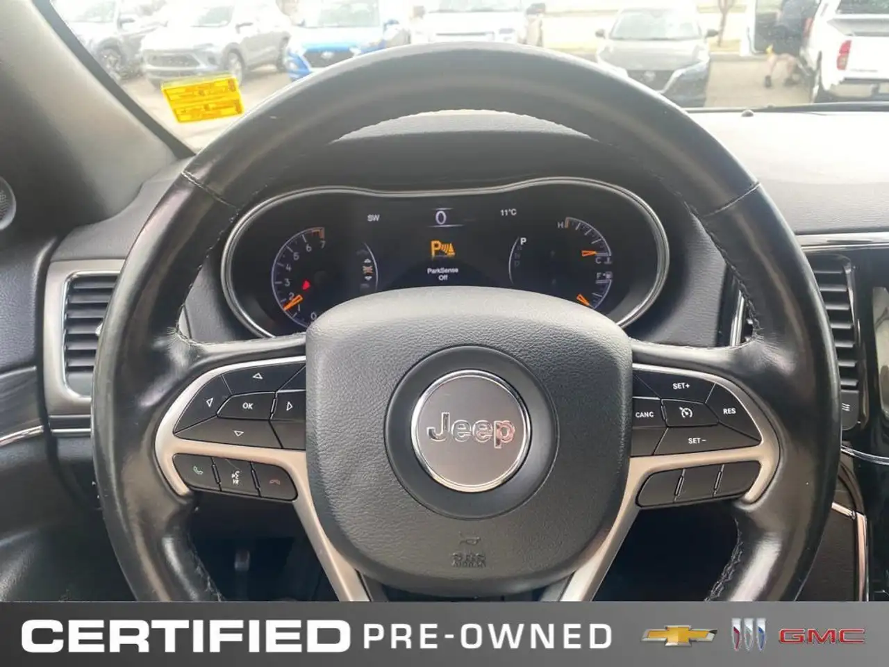 Jeep Grand Cherokee photo Jeep Grand Cherokee