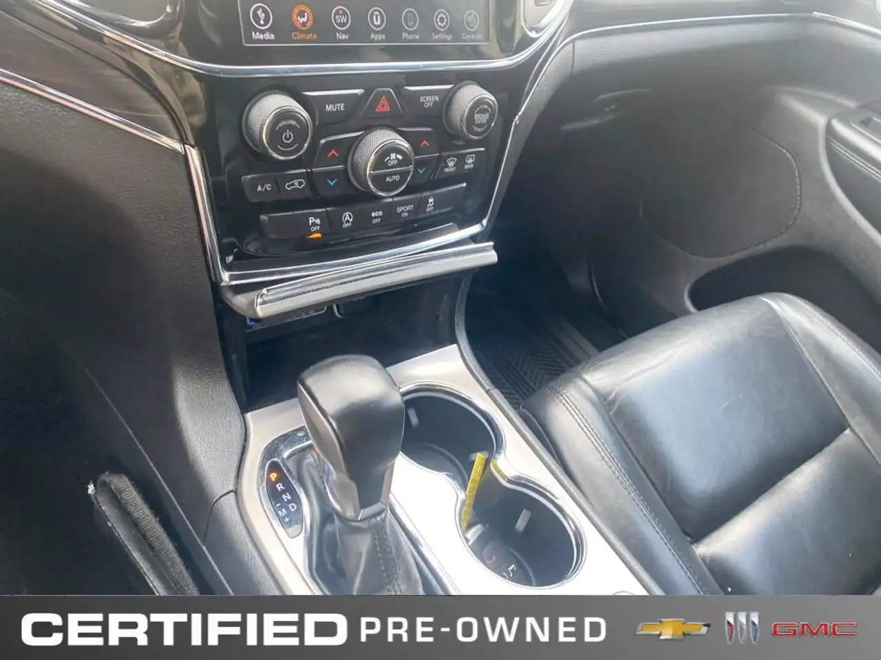 Jeep Grand Cherokee photo Jeep Grand Cherokee